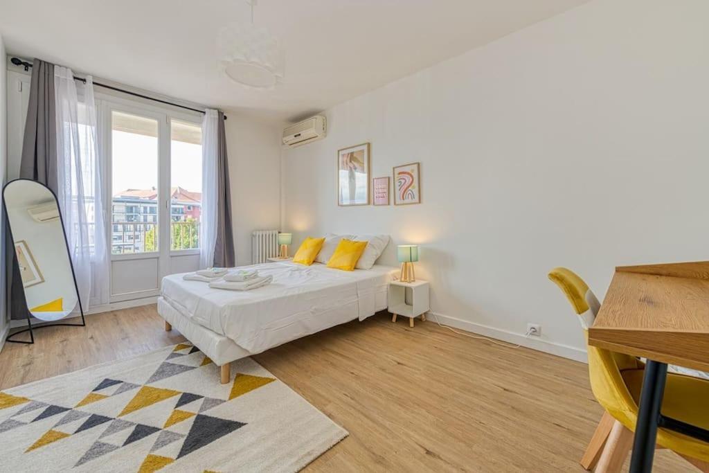 Haut Standing, 4 Ch Dont 2 Sdb Prive, Clim, Fibre Grenoble Exterior foto